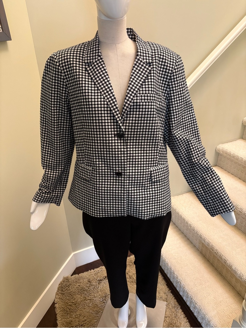 Contemporaine par Simon’s Black and White Gingham Lined Summer Blazer w/Stretch